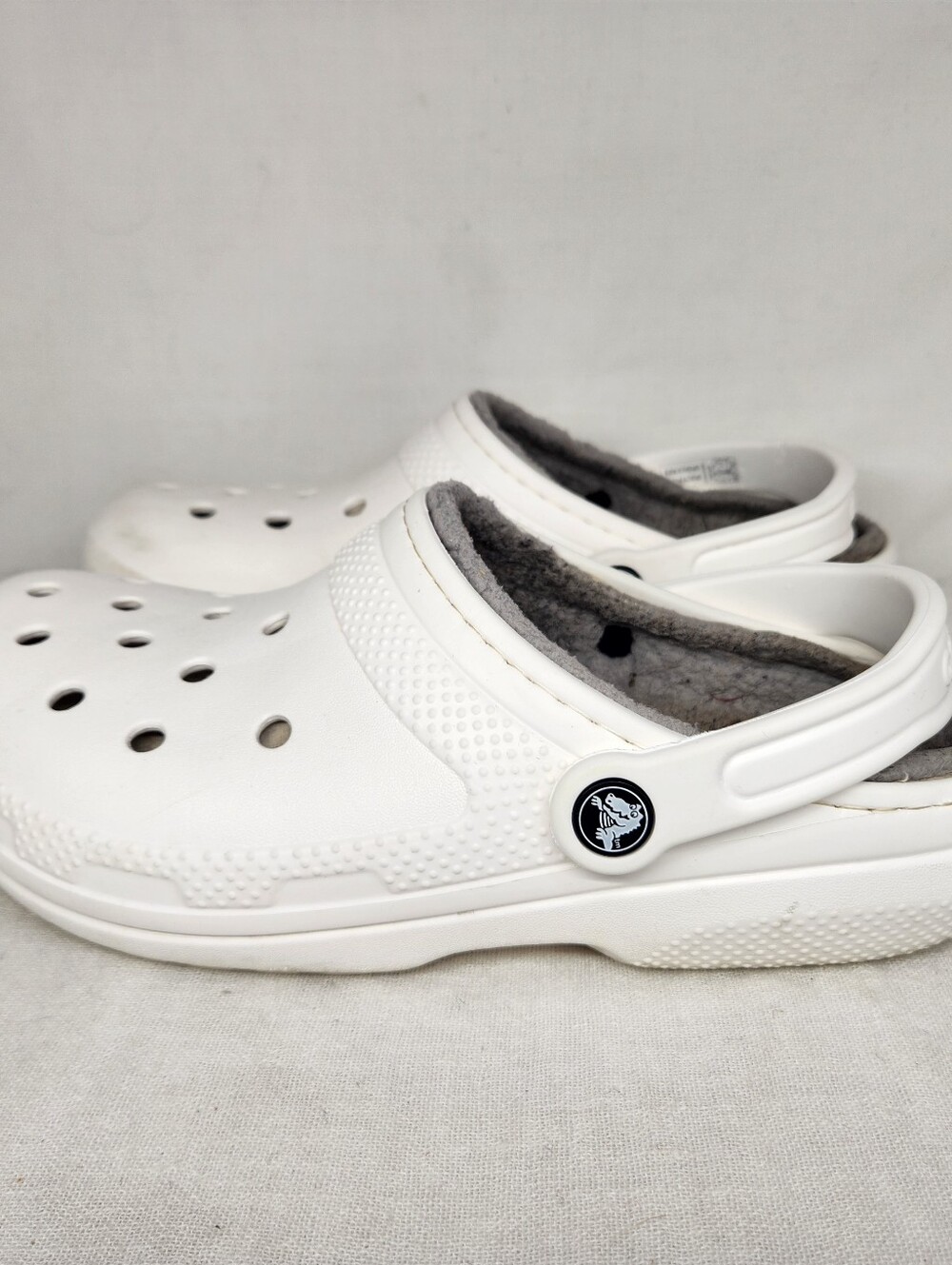 Crocs White Clogs Fleece Classic Lined 203591